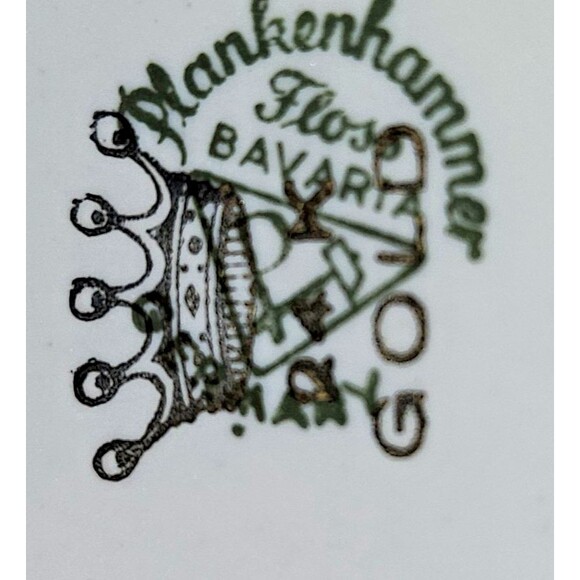 Vintage Ceramic Ashtray FRANKFURT On The Main Coat of Arms Gold on Porcelain - Picture 8 of 10